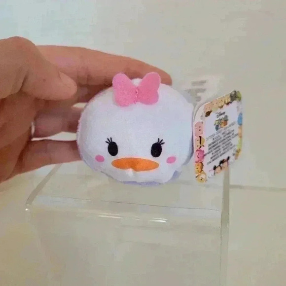 Disney Tsum Tsum Mini Plush Lot Of 4 2023 NWT Mickey Mouse, Minnie, Donald Duck - Picture 9 of 13